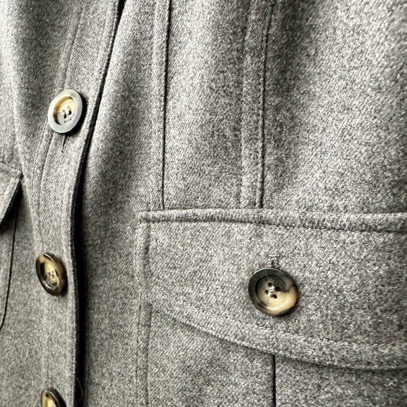 Burberry Blazer - Picture 2 of 4